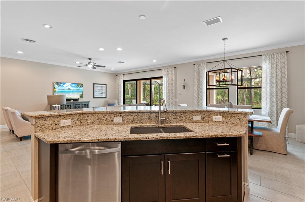 4456 Tamarind WAY