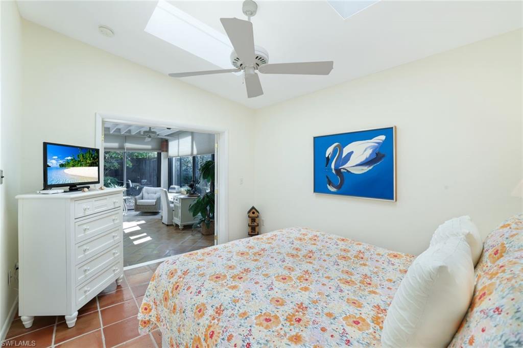 583 Bay Villas LN # 89