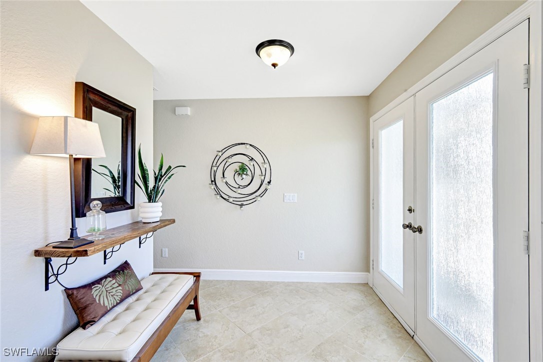 39 Mentor DR