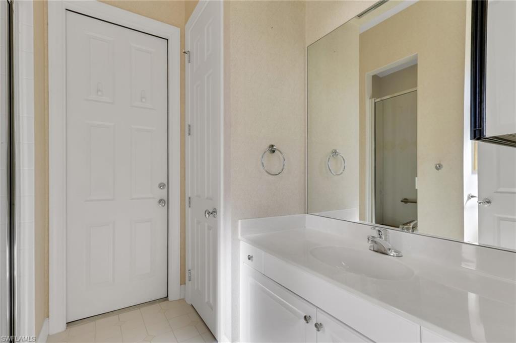 4594 Snowy Egret DR, NAPLES