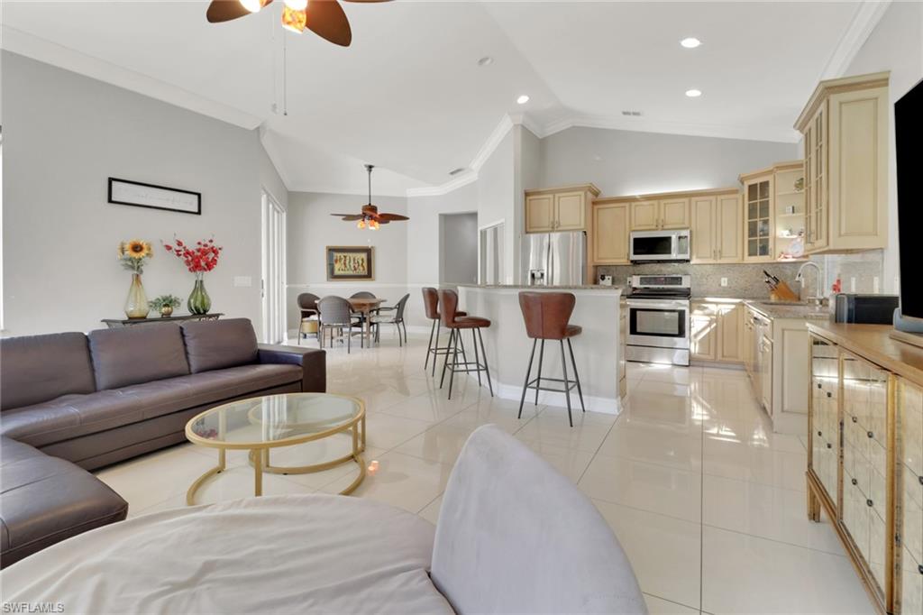 4380 7th AVE SW, NAPLES