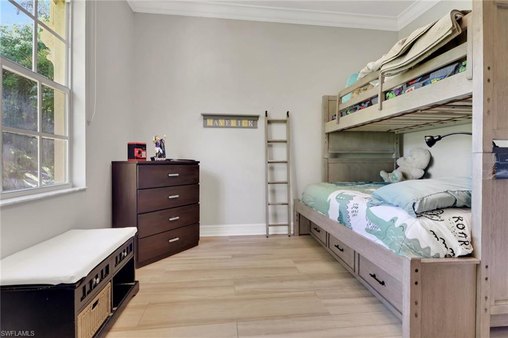 4380 7th AVE SW, NAPLES