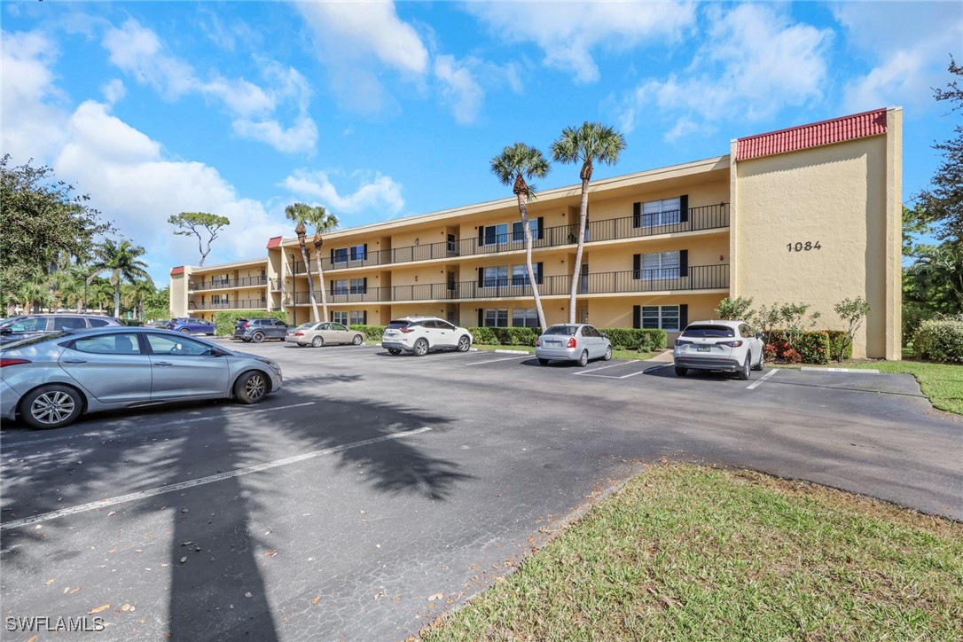 1084 Forest Lakes DR 7304