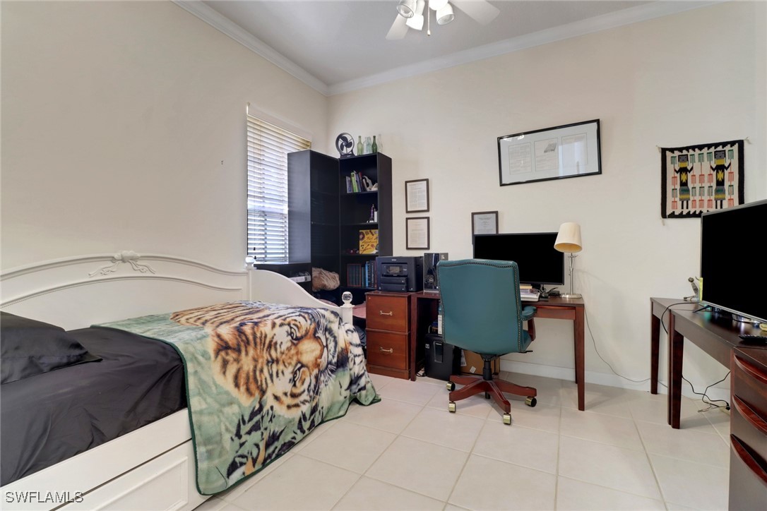 5047 Jarvis LN