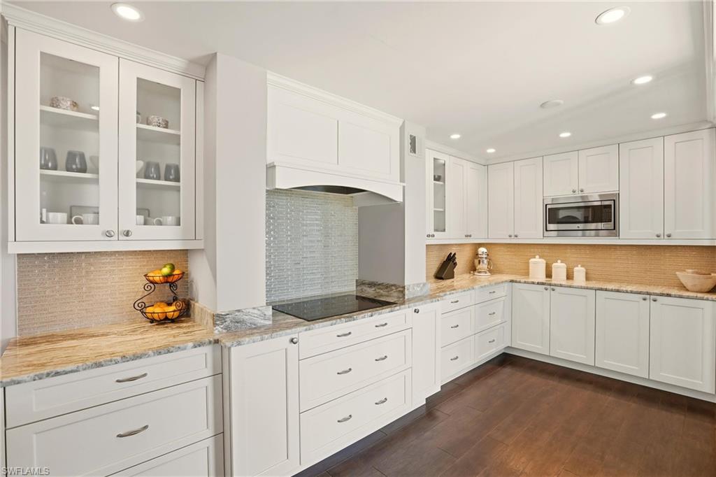 9715 Gulf Shore DR # 701