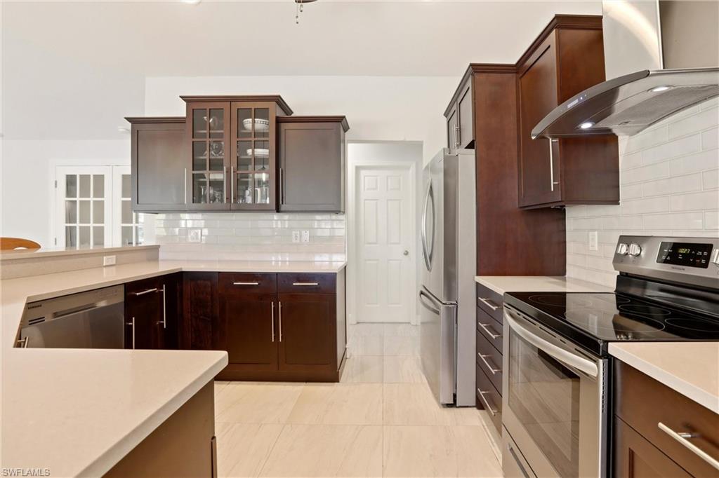 4282 Longshore WAY N