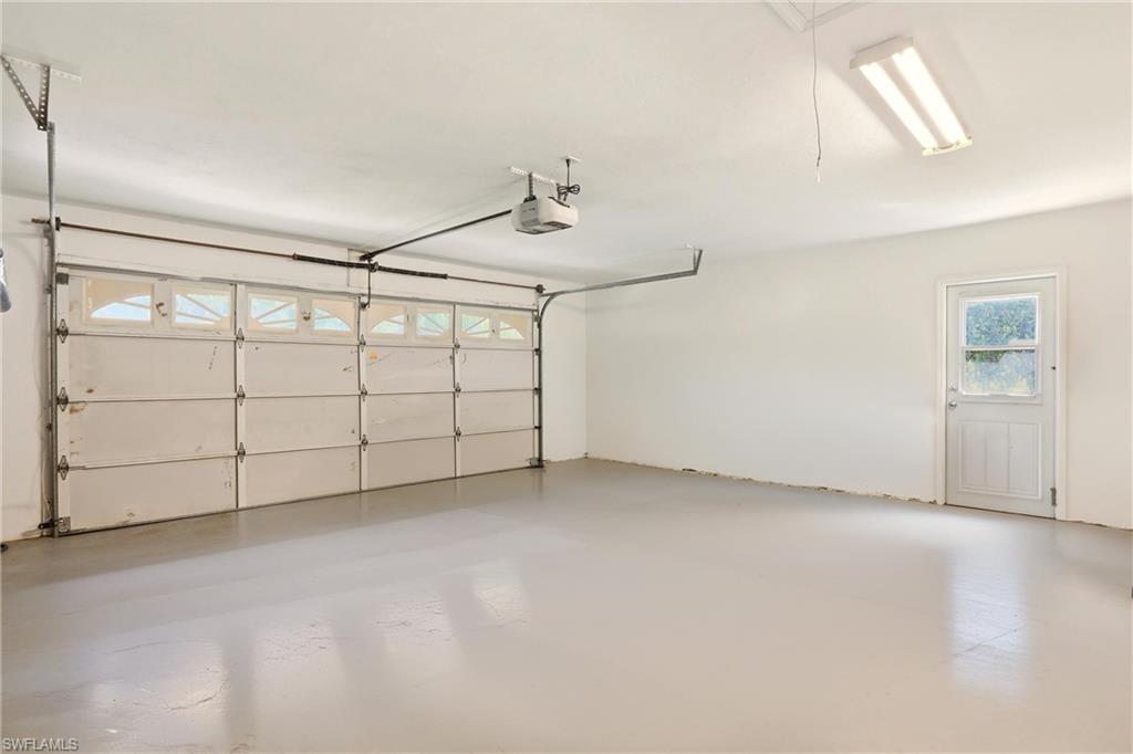 4282 Longshore WAY N