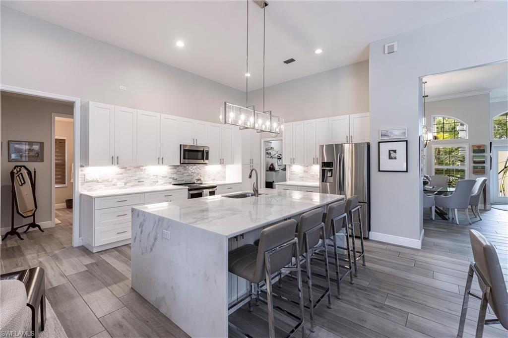 4372 Bittern CT