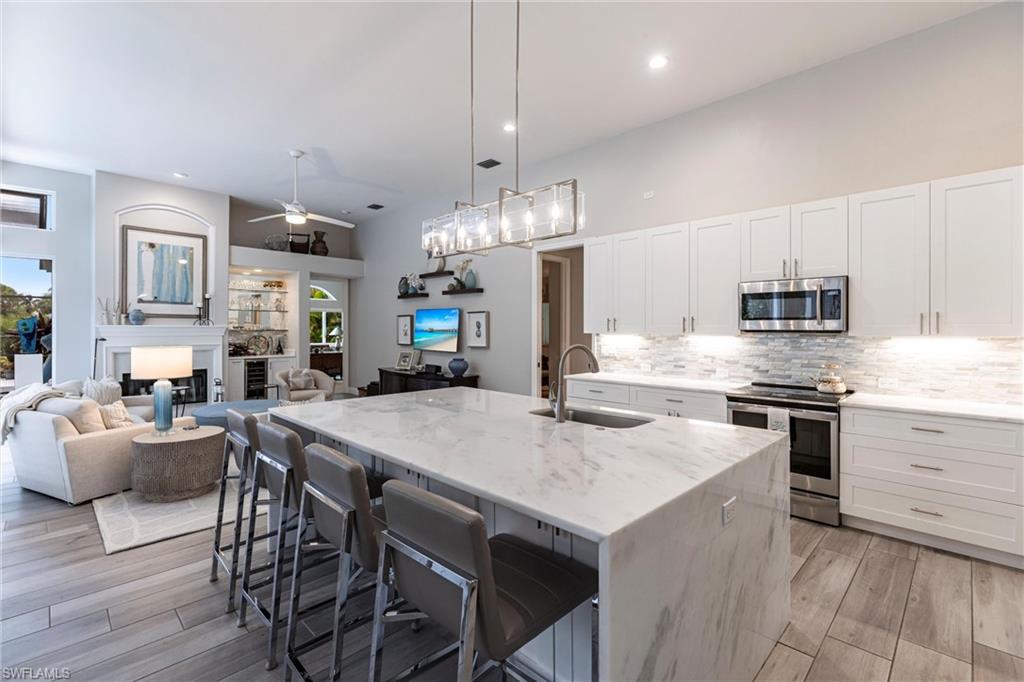 4372 Bittern CT
