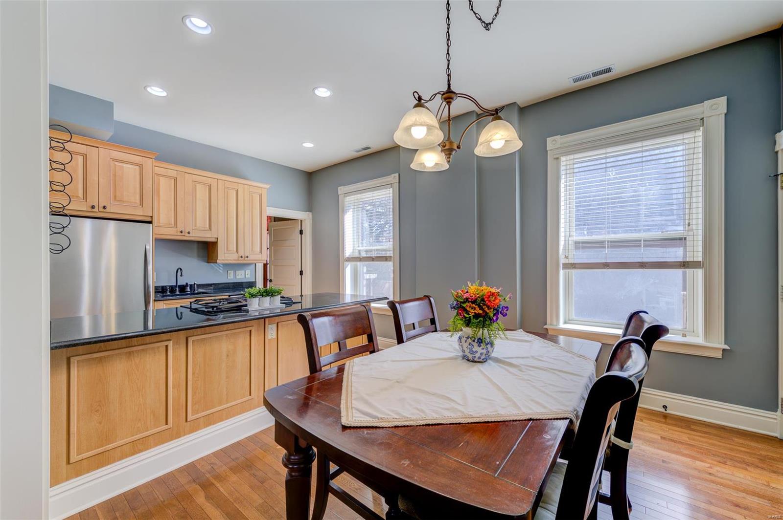 3557 Halliday Avenue Unit: 201