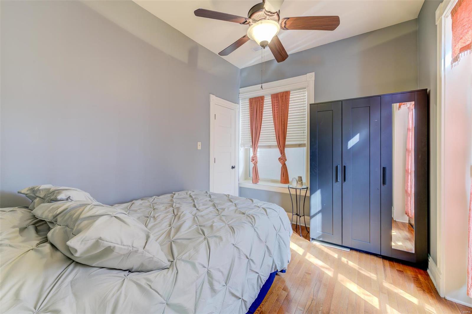 3557 Halliday Avenue Unit: 201