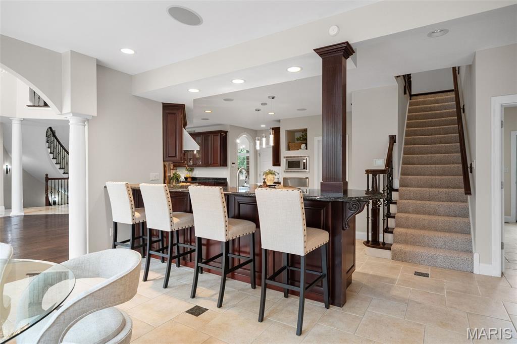 11 Summerhill Ln