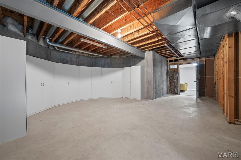 11 Summerhill Ln