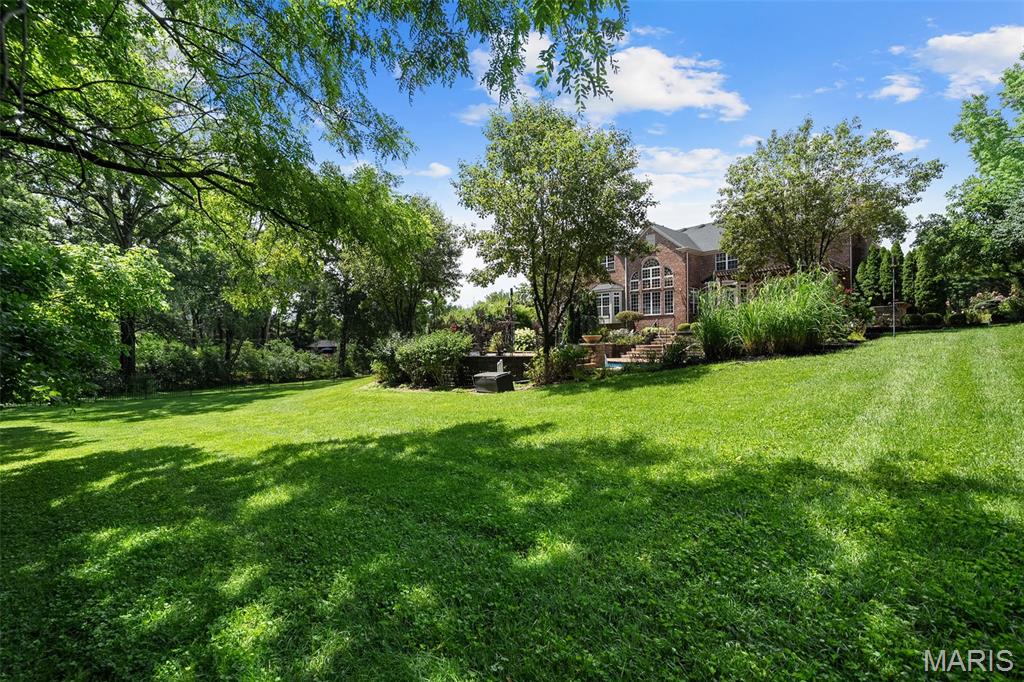 11 Summerhill Ln