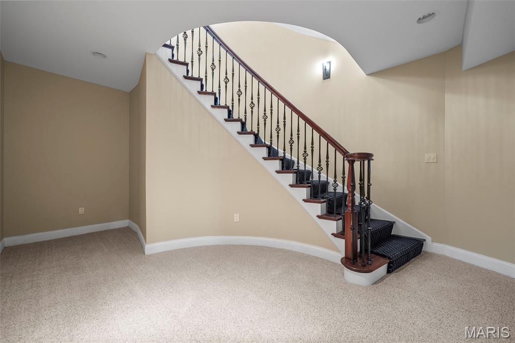 11 Summerhill Ln