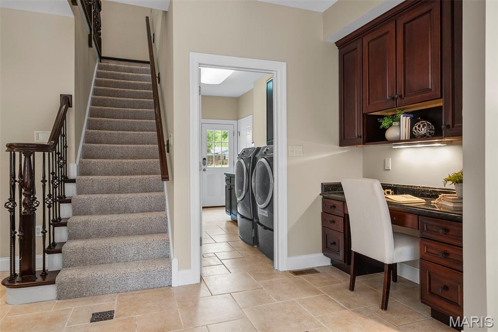 11 Summerhill Ln