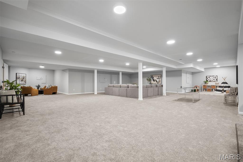 11 Summerhill Ln