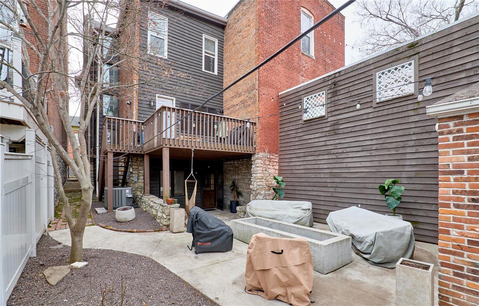 1917 Hickory Street