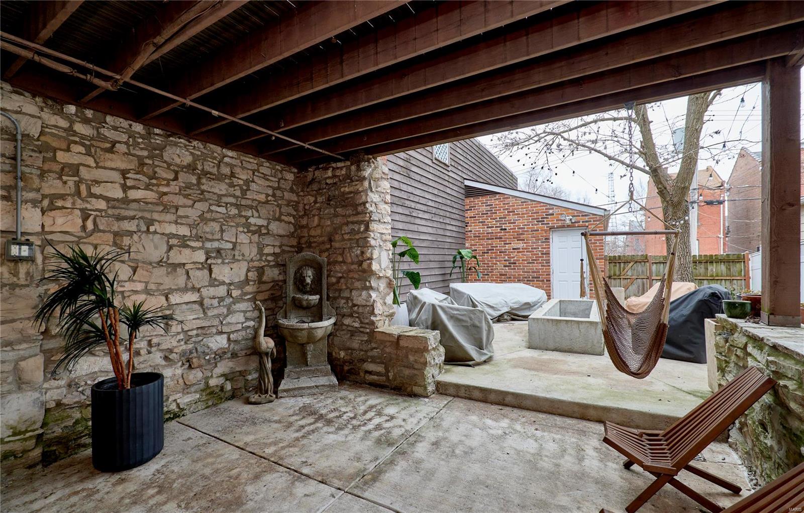 1917 Hickory Street