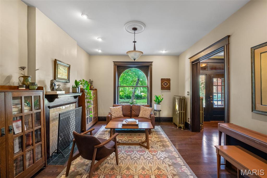 4011 Cleveland Avenue