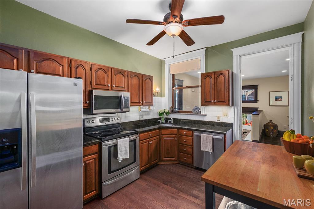 4011 Cleveland Avenue