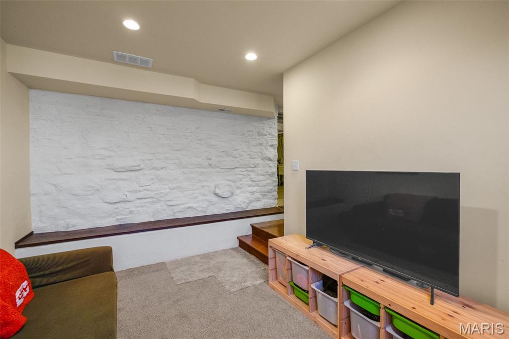 4011 Cleveland Avenue