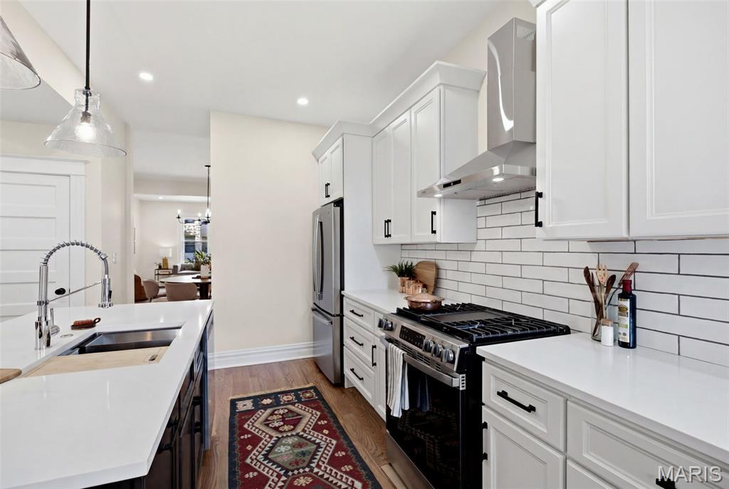 4138 Botanical Avenue