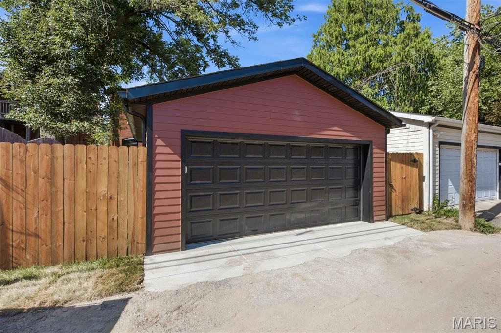 4138 Botanical Avenue