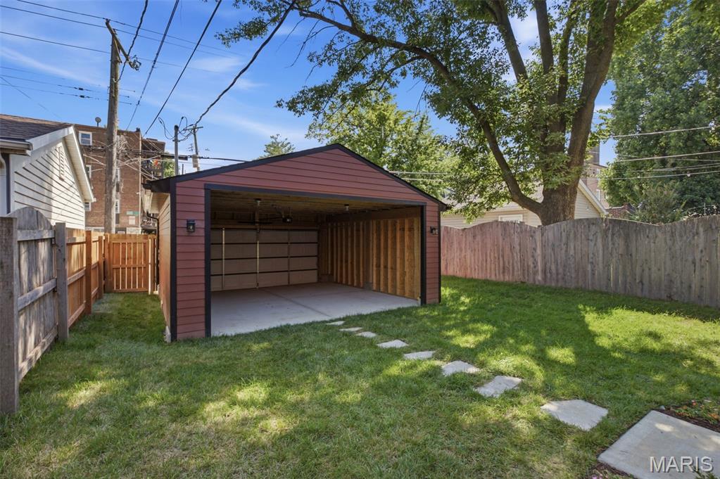 4138 Botanical Avenue