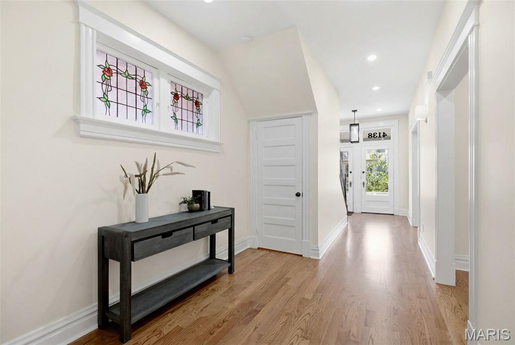 4138 Botanical Avenue