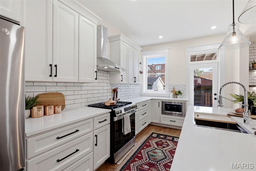 4138 Botanical Avenue