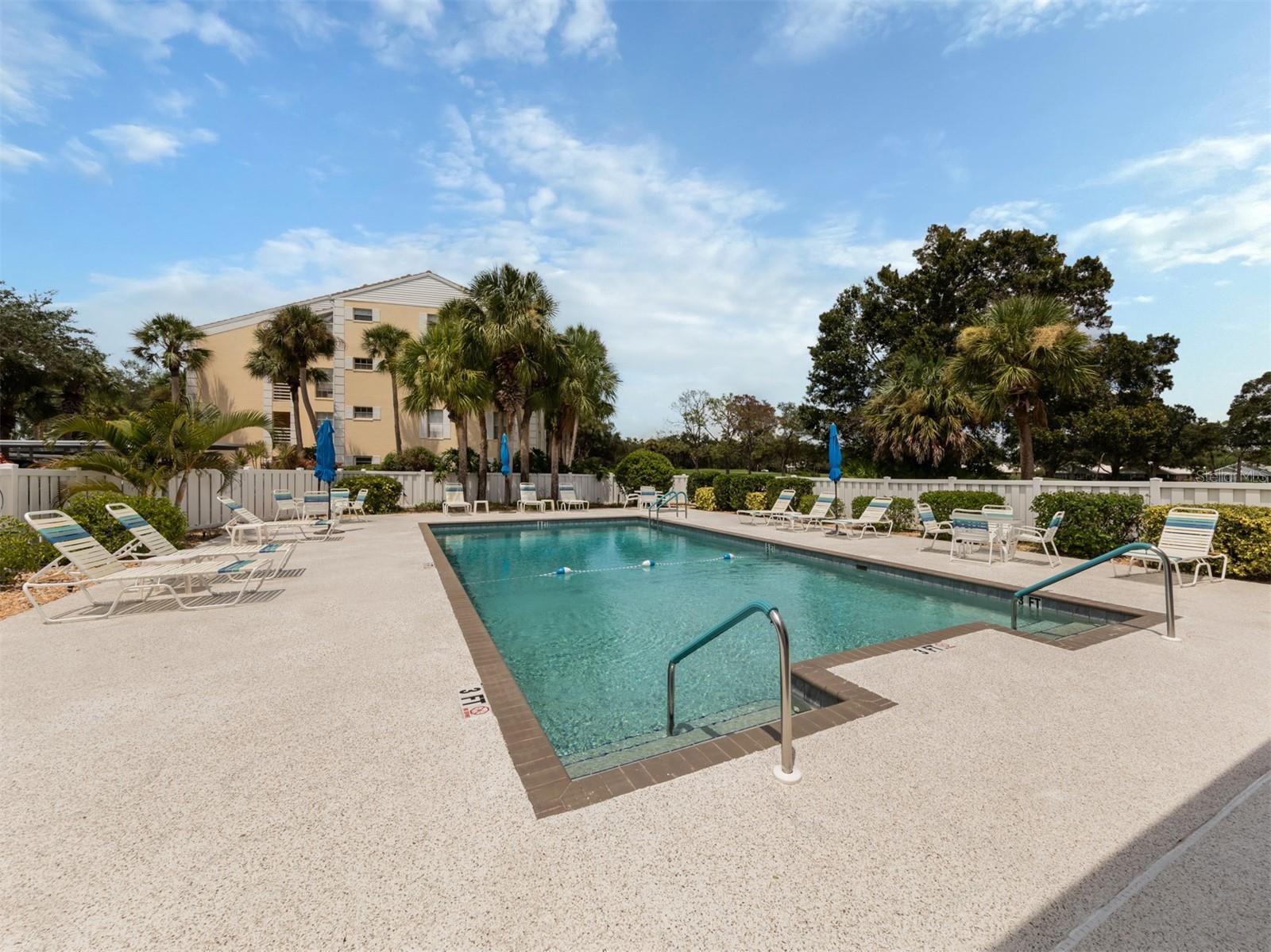 818 WEXFORD BLVD #818