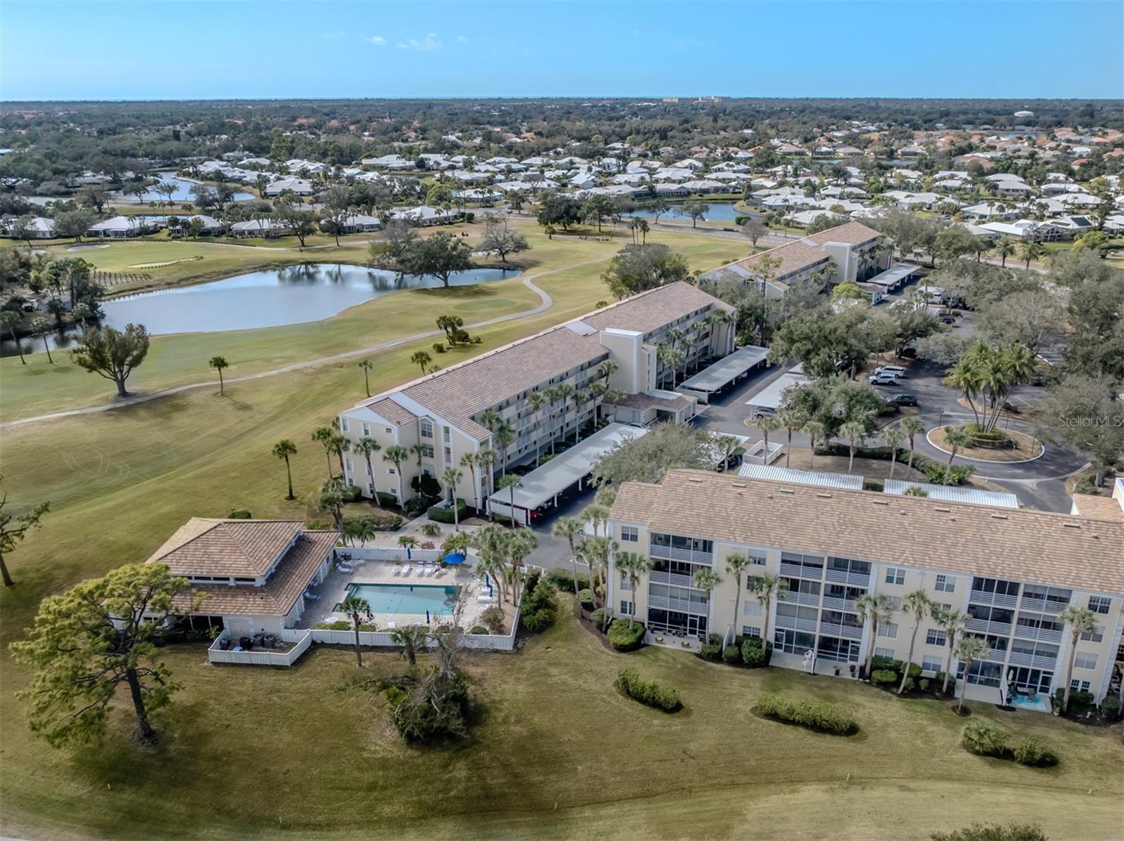 818 WEXFORD BLVD #818