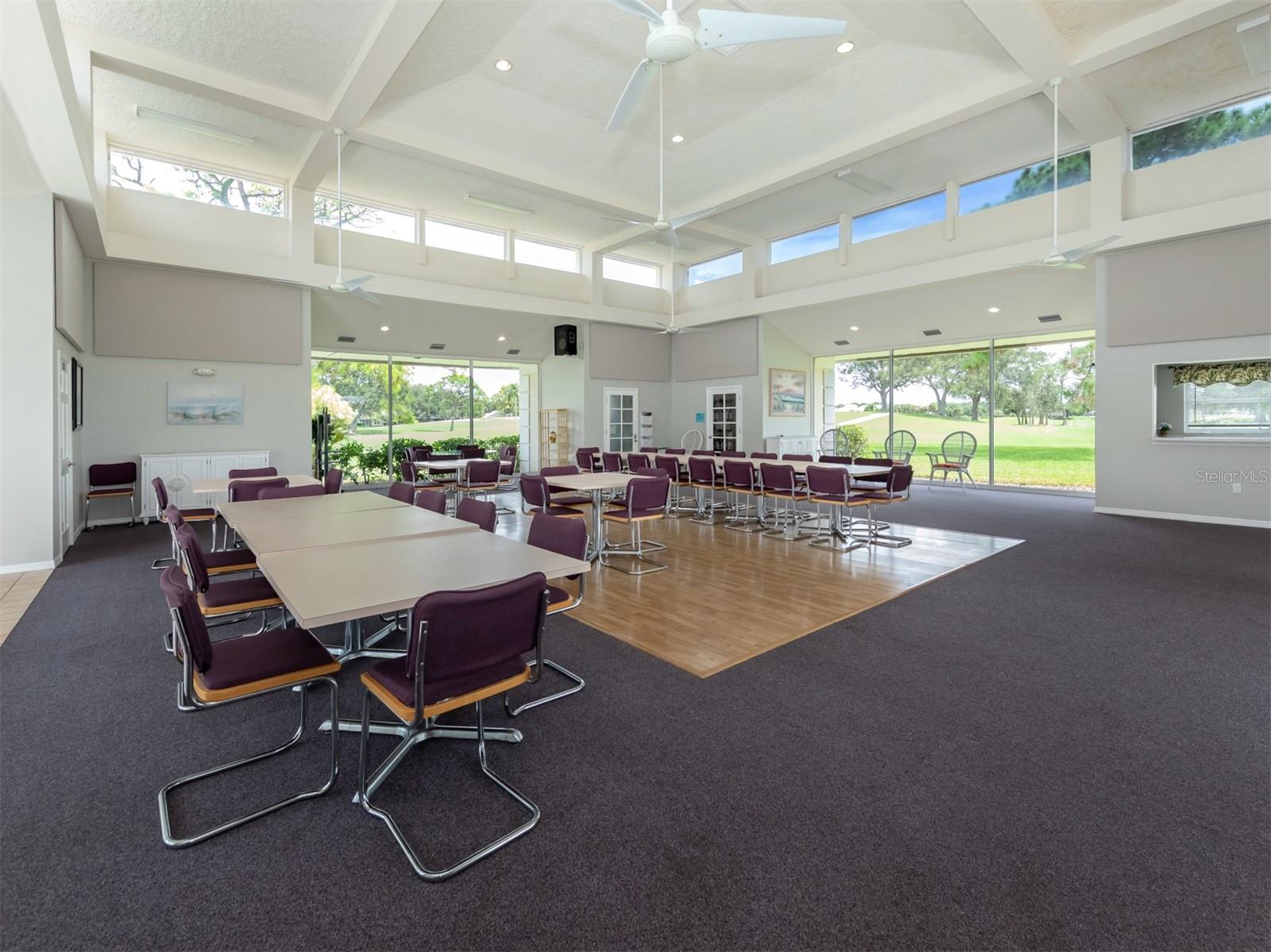 818 WEXFORD BLVD #818