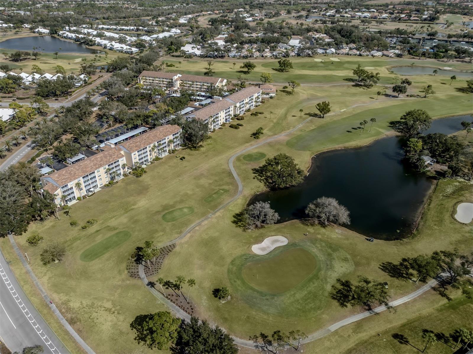 818 WEXFORD BLVD #818