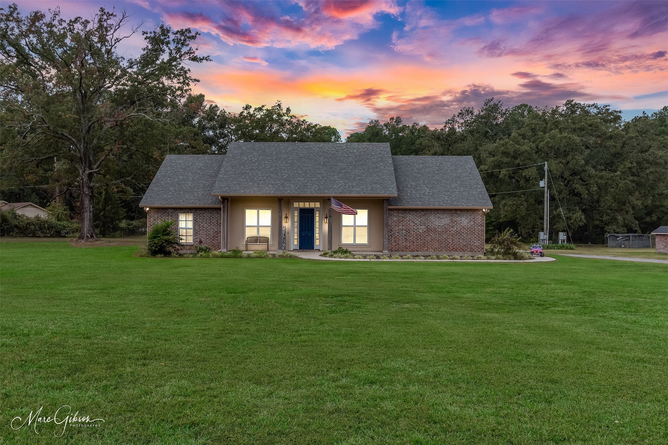 3939 N Market Street