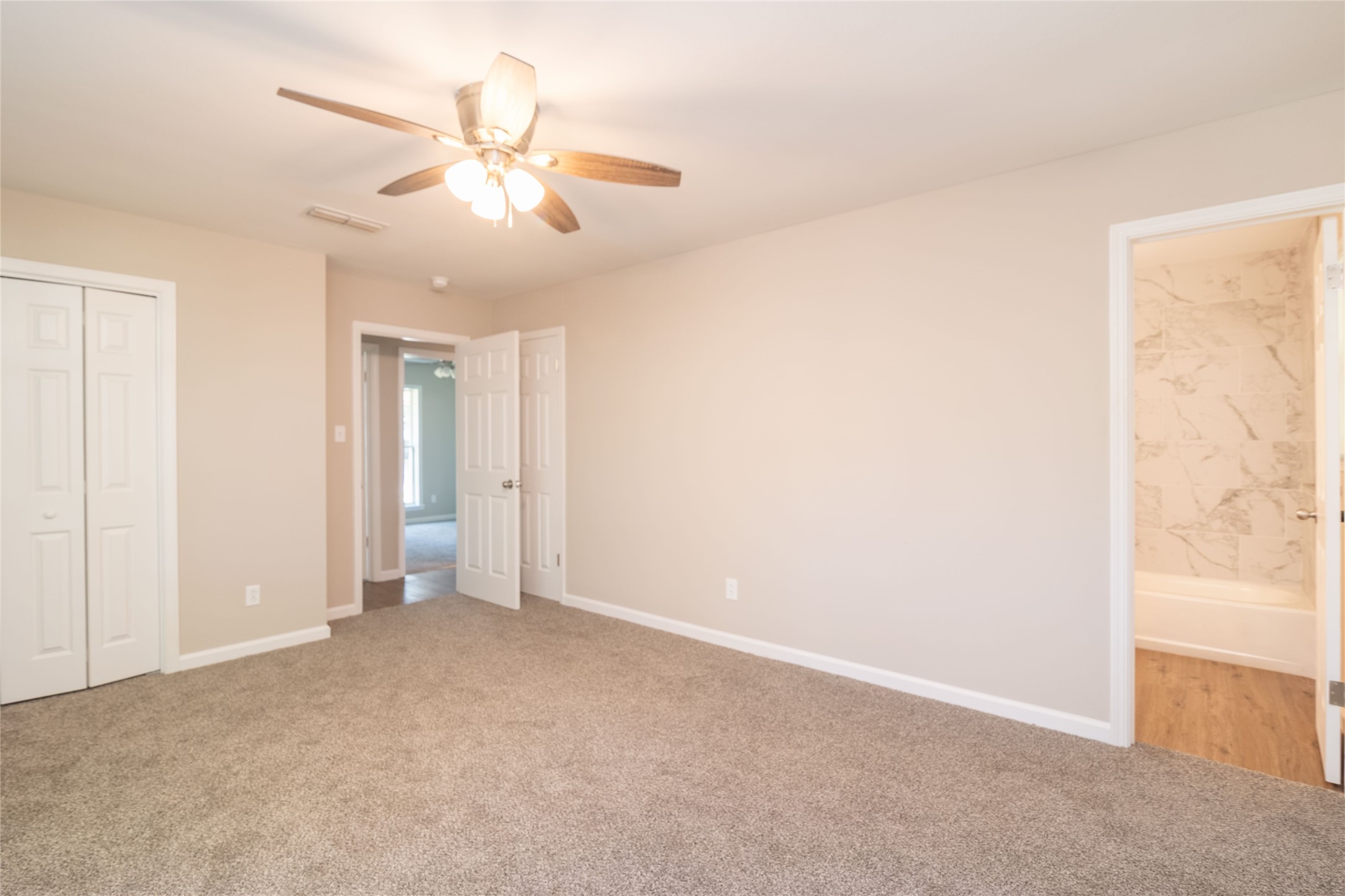 9806 Driftwood Circle