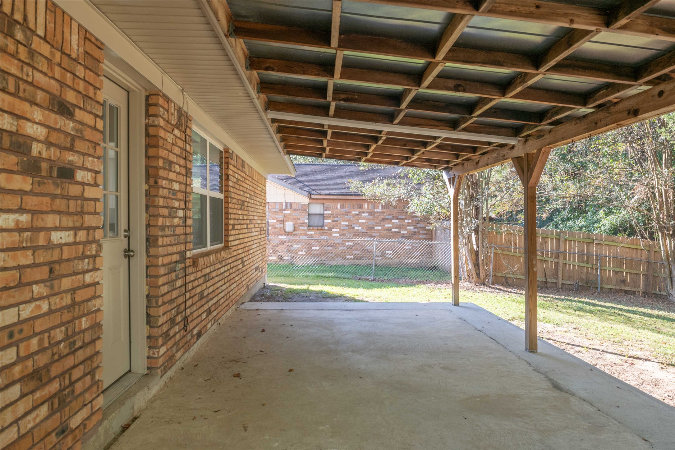 9806 Driftwood Circle