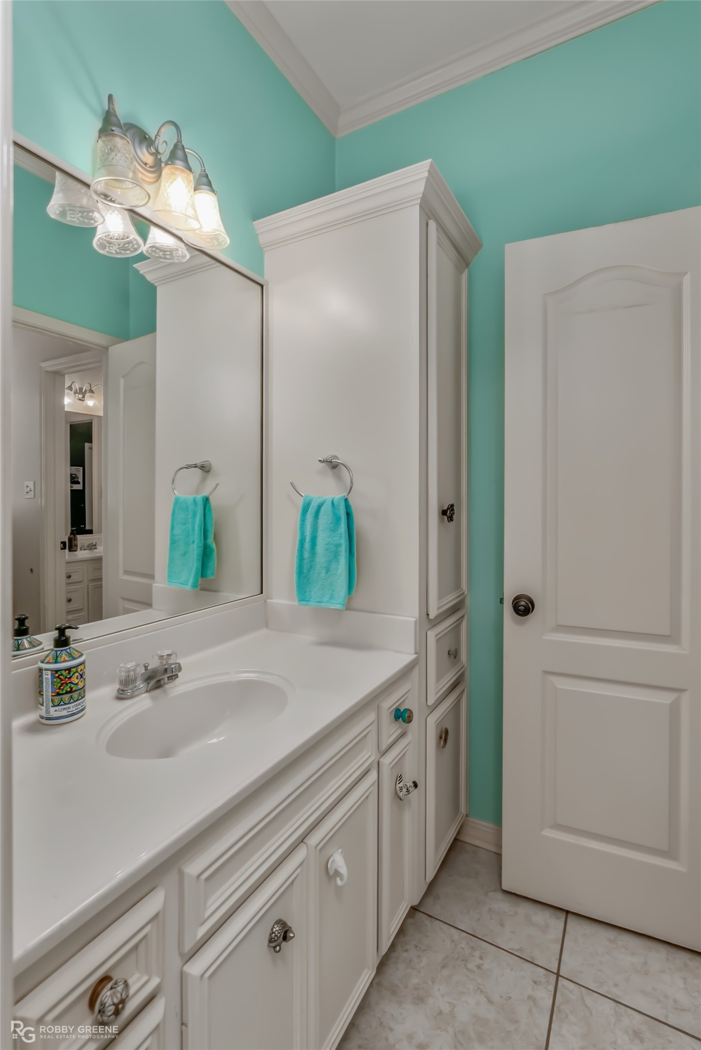 10191 Trailridge Drive