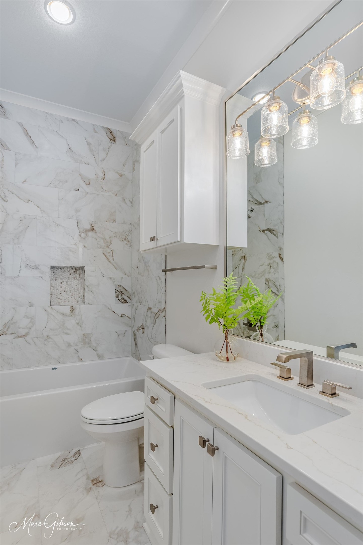 10911 Whispering Path