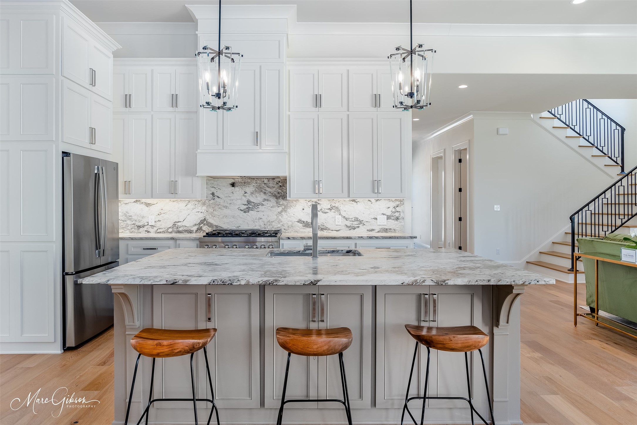 10911 Whispering Path