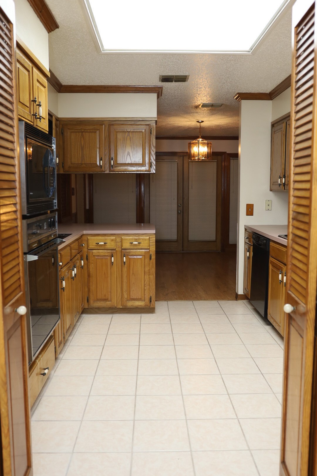 3815 Eames Circle