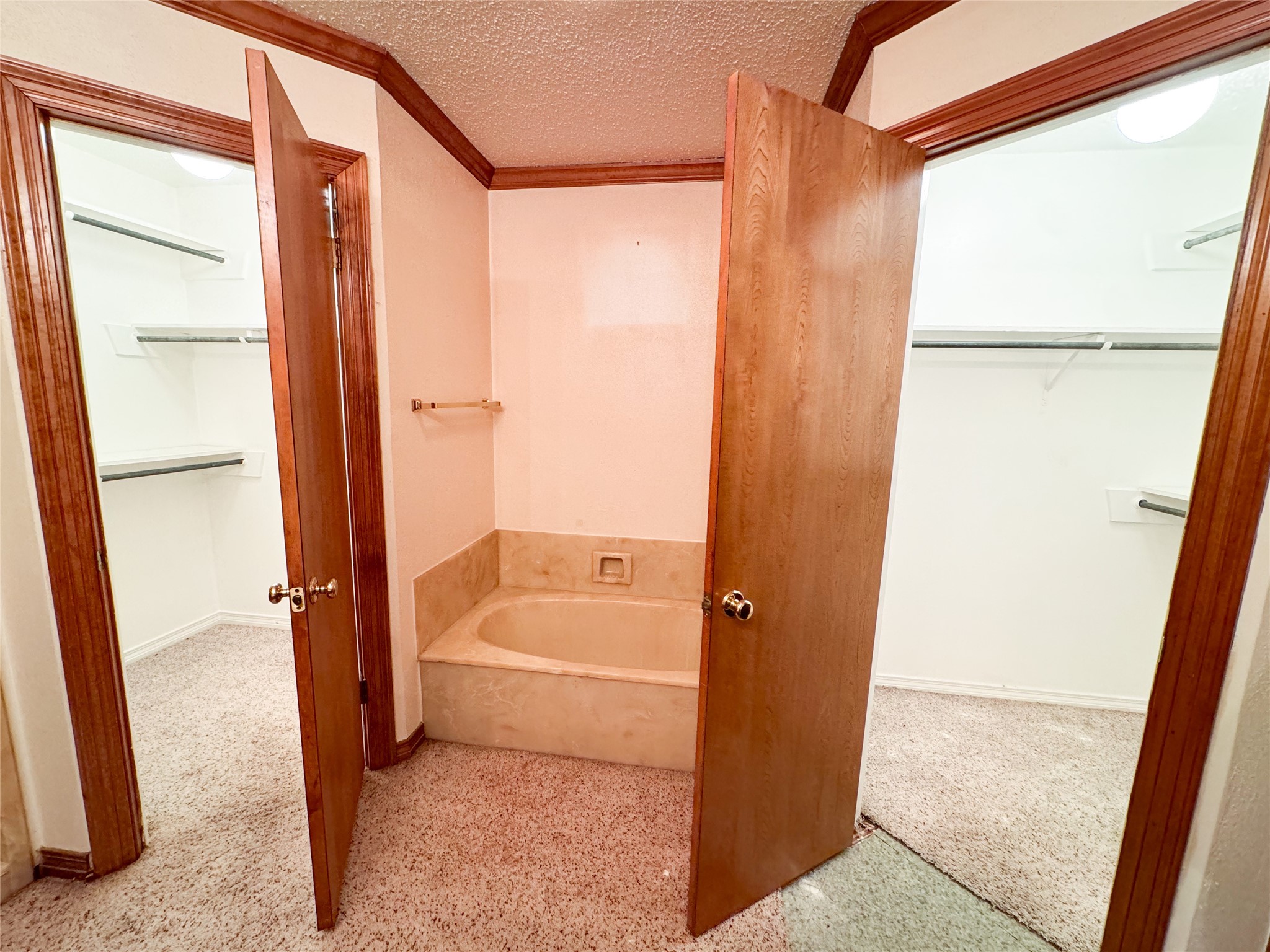 3815 Eames Circle