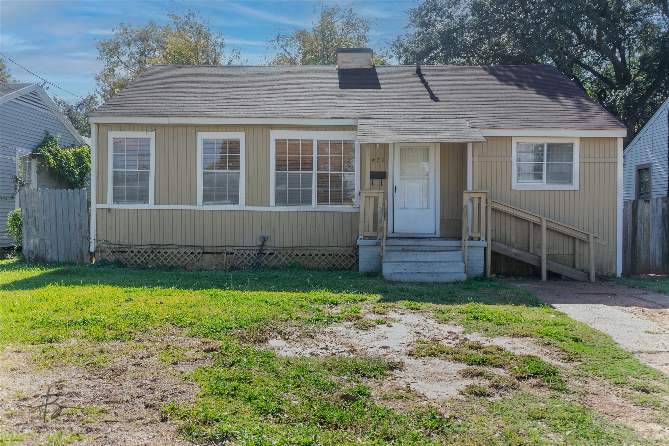 2420 Northside Drive