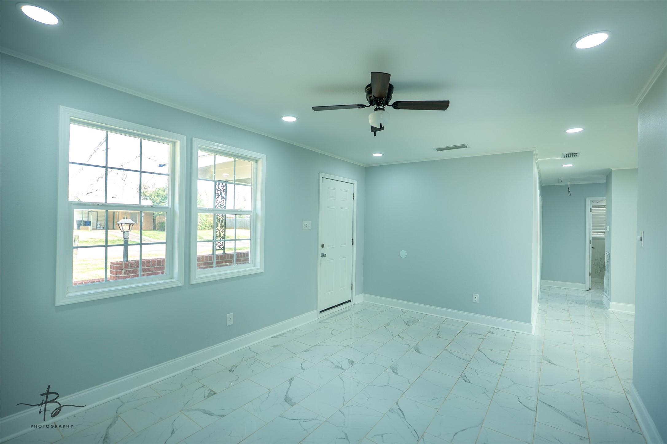 851 Martha Lane