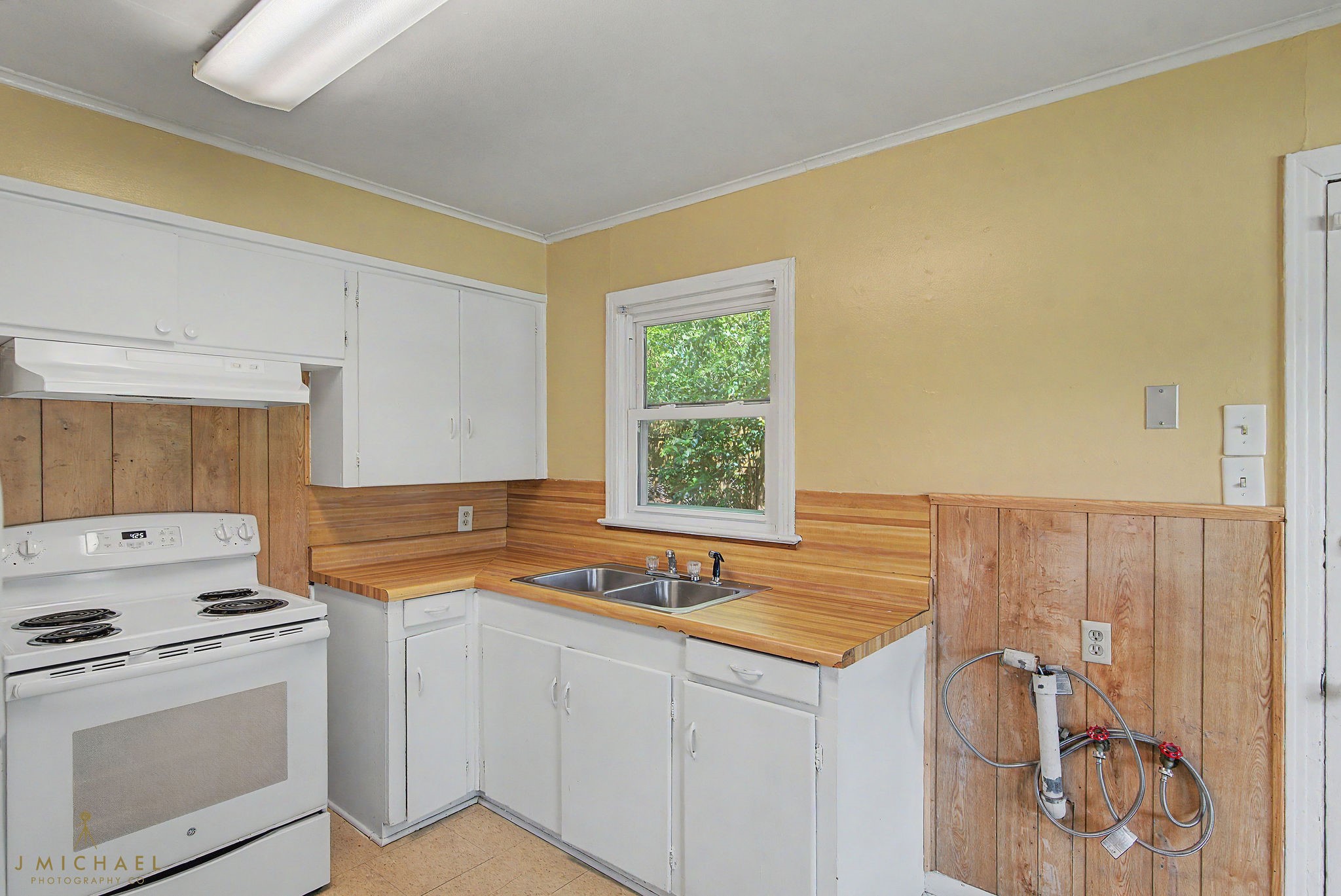 202 E Linden Street