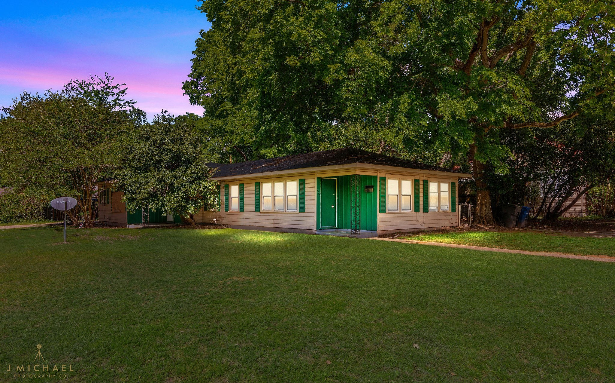 202 E Linden Street