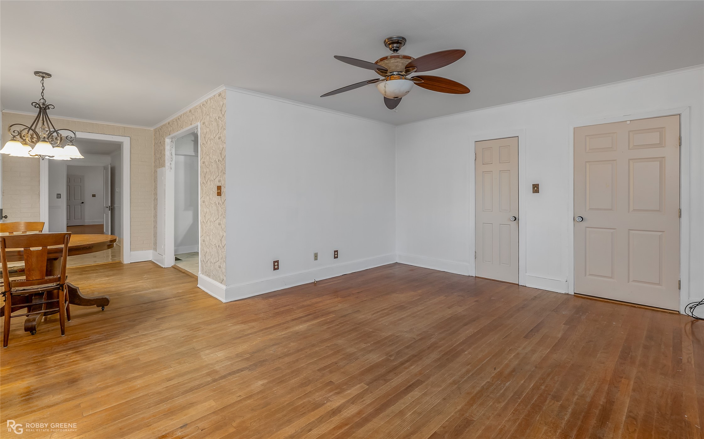 528 Dudley Drive