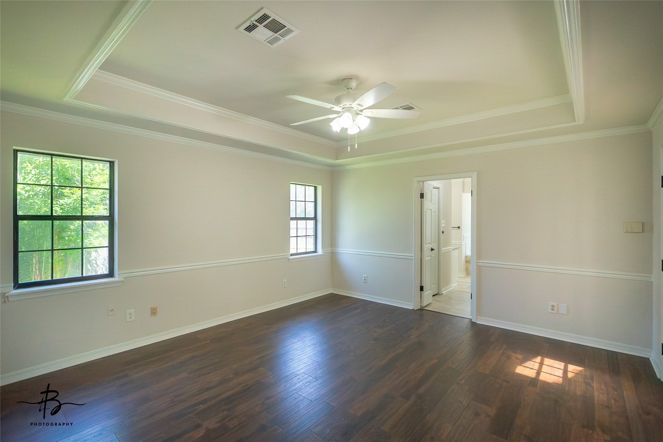407 Ascot Court