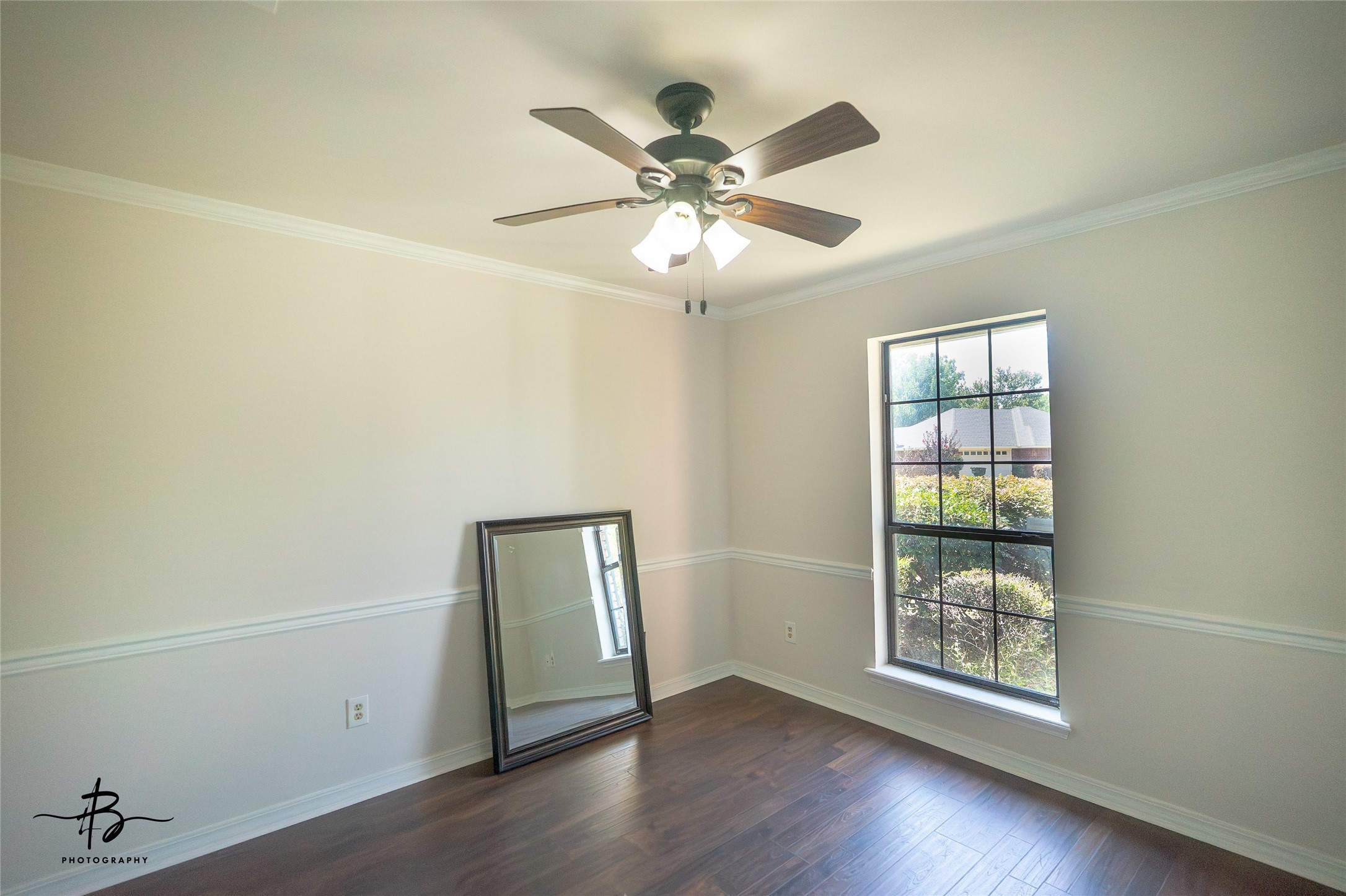 407 Ascot Court